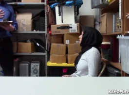 المراهقة العربية المسلمة إيللا نوكس تعرض جسدها الساخن والمثير بـ 10/10!