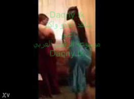 إثارة الرقص العربي في مقطع فيديو إباحي Daqny.tk