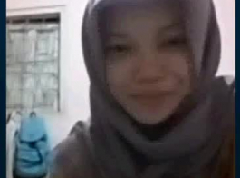 إغراء الحجاب الماليزي: جمال الأنوثة وجرأة الشهوة