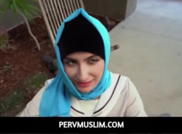 خفية بالحجاب - مشهد إباحي جديد يستهدف المسلمين في العالم العربي