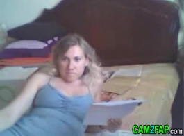 مشهد جنسي في المكتب يستخدم الخلفية الكاملة وكاميرات التصوير الخفية: فيديو إباحي هواة مجاني